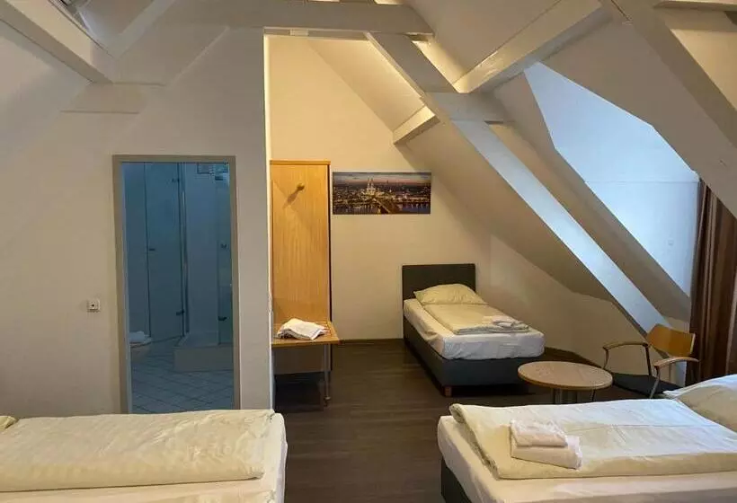 Fotos del hotel Opera Hotel Köln:  22