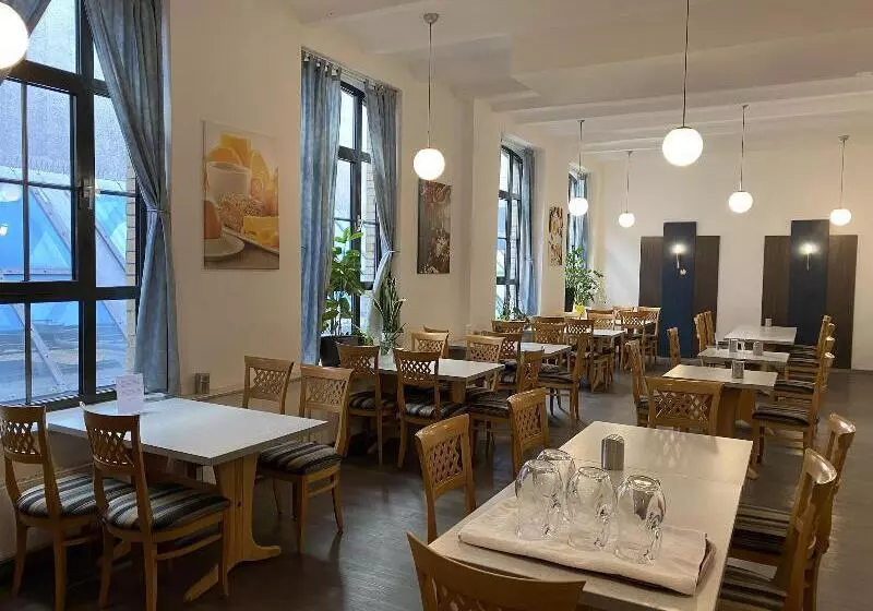 Fotos del hotel Opera Hotel Köln:  5