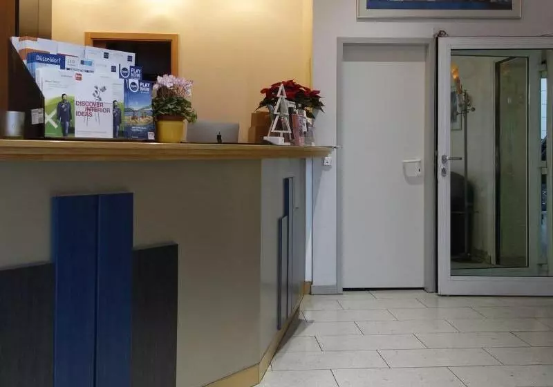 Fotos del hotel Opera Hotel Köln:  8