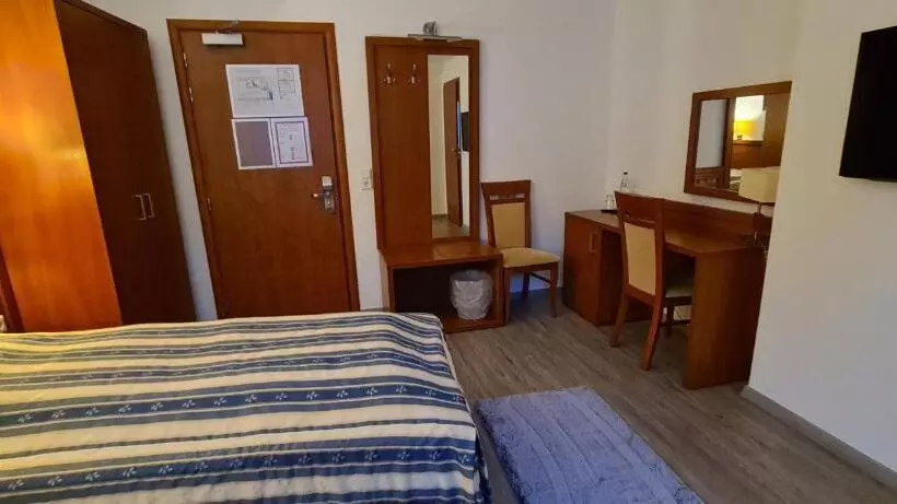 Fotos del hotel Drive In:  12