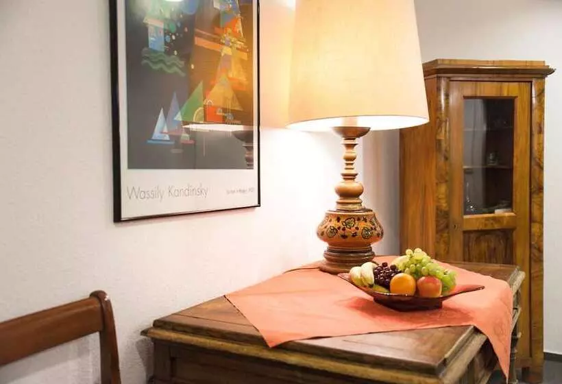 Fotos del hotel Löwe Am Tiergarten Hotel*cafe-restaurant*bar:  2