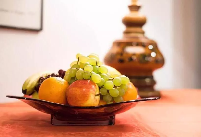 Fotos del hotel Löwe Am Tiergarten Hotel*cafe-restaurant*bar:  8