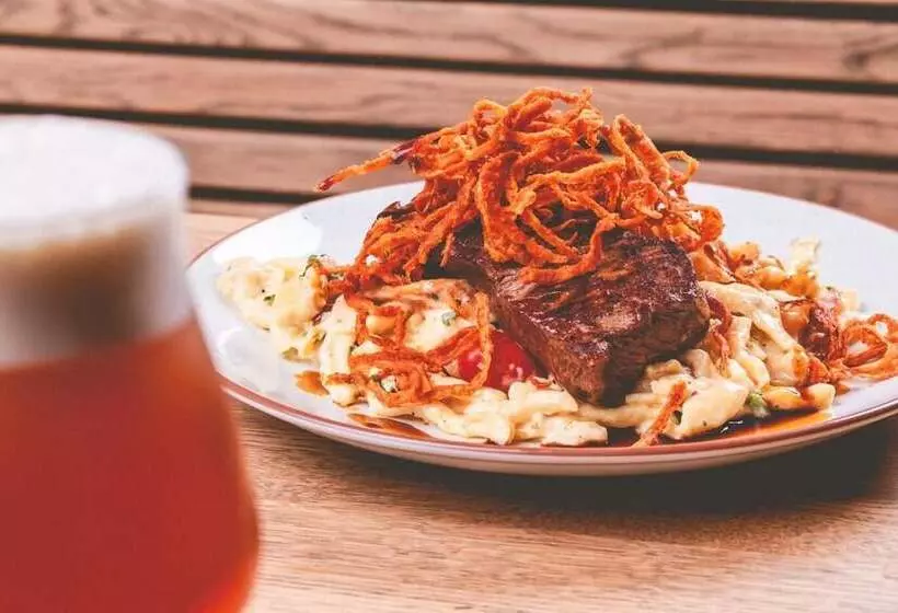 Fotos del hotel Löwe Am Tiergarten Hotel*cafe-restaurant*bar:  14