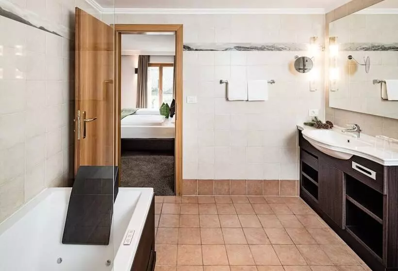 Fotos del hotel Boutique & Fashion Hotel Maciaconi - Gardenahotels:  5