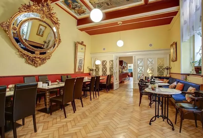 Fotos del hotel Centro Hotel Blankenburg By Ina:  11