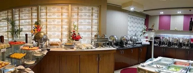 Fotos del hotel Mgm Mark Whitefield:  10