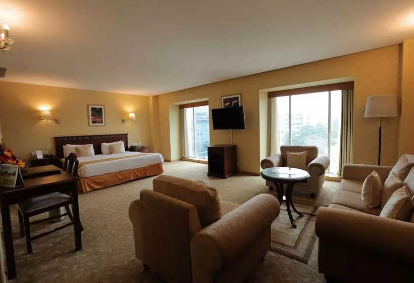 Fotos del hotel Mgm Mark Whitefield:  5