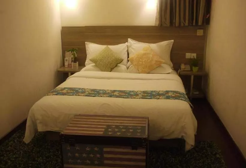 Fotos del hotel Revive House  Guangzhou Shang Xia Jiu:  14