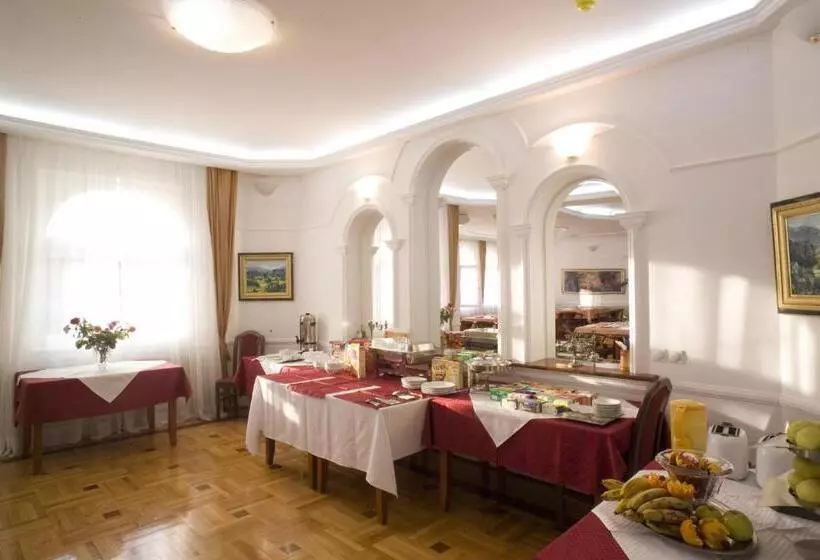 Fotos del hotel Garni Hotel Panorama Lux:  16