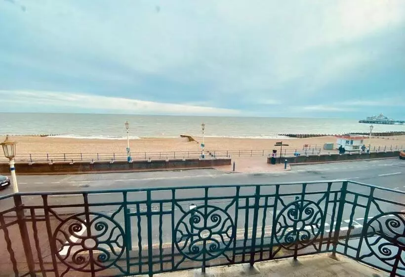 Fotos del hotel East Beach:  11