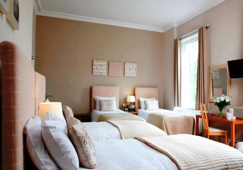 Fotos del hotel The Cheltenham Townhouse & Apartments:  5