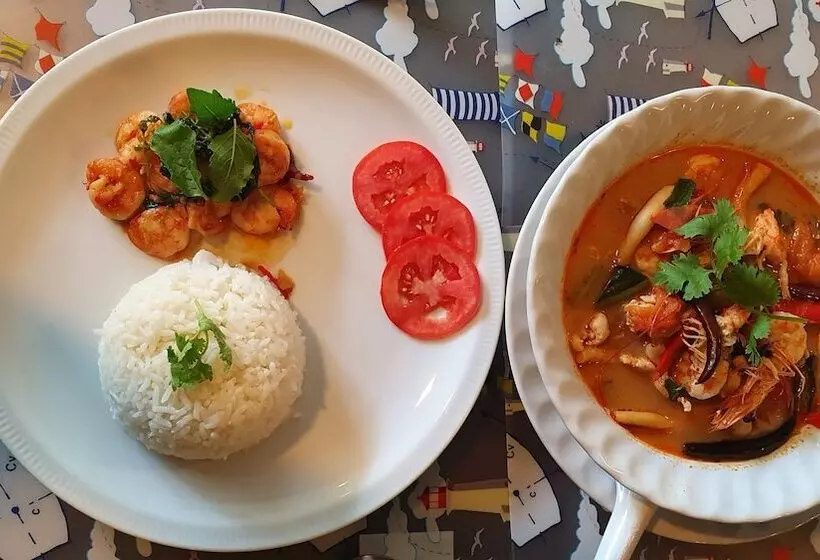 Fotos del hotel Interchange Tower Serviced Apartment:  13