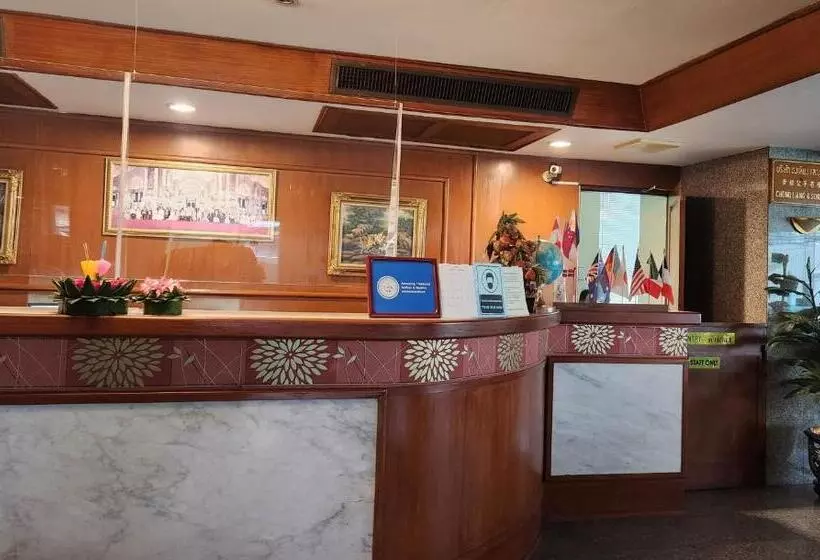 Fotos del hotel Interchange Tower Serviced Apartment:  3