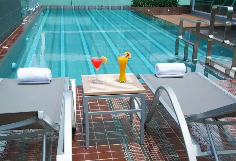 Fotos del hotel Amora Neoluxe Suites:  18