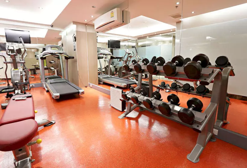 Fotos del hotel V Residence Serviced Apartment:  3