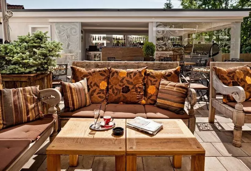 Fotos del hotel B&b Dvor Tacen:  8