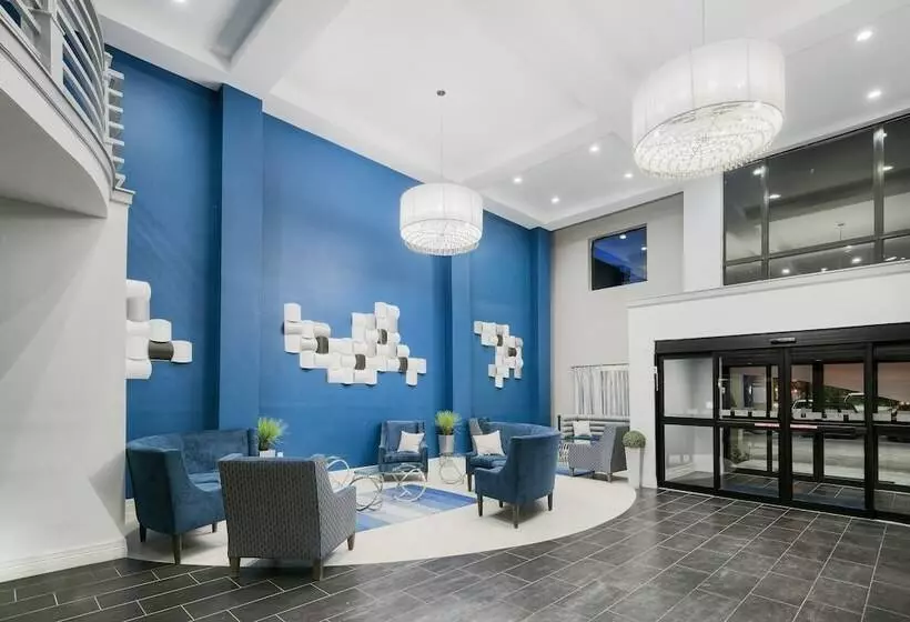 Fotos del hotel Holiday Inn Express And Suites Houston North - Iah Area, An Ihg:  4