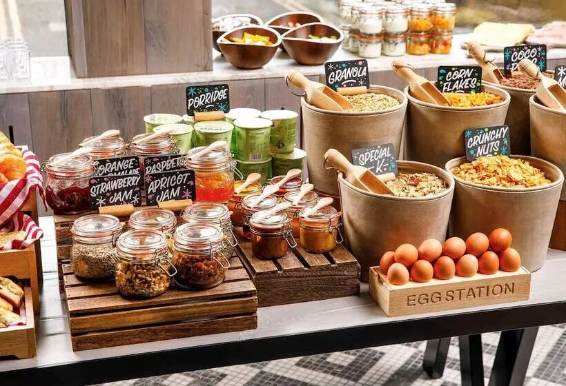 Fotos del hotel Ibis Styles Edinburgh St Andrew Square:  3