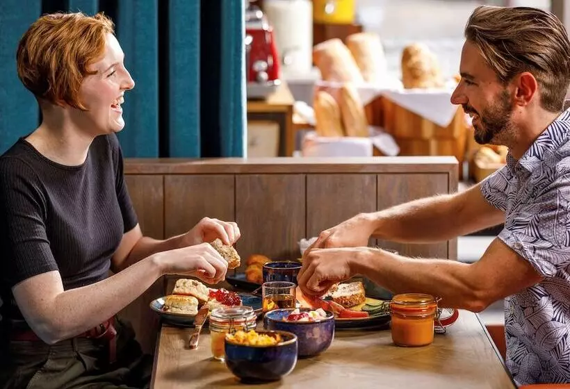 Fotos del hotel Ibis Styles Edinburgh St Andrew Square:  18