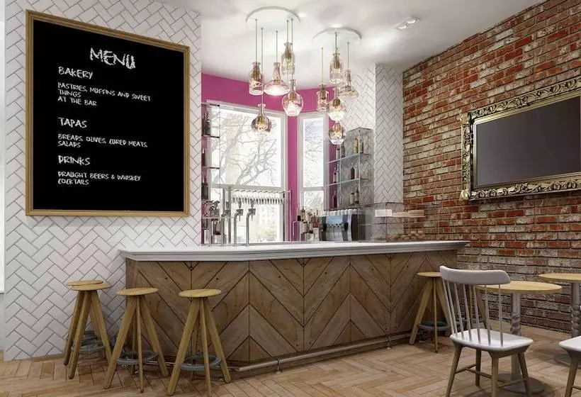 Fotos del hotel Ibis Styles Edinburgh St Andrew Square:  19