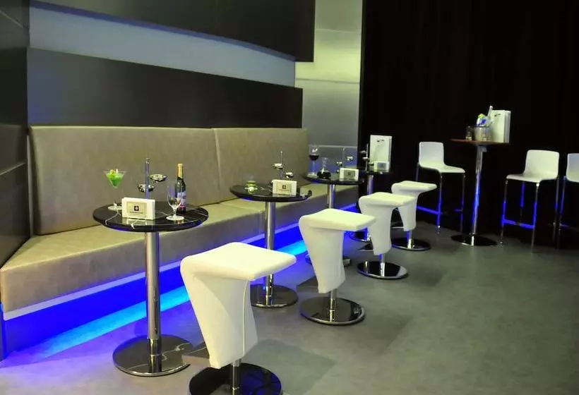 Fotos del hotel Wyndham Grand Istanbul Levent:  5