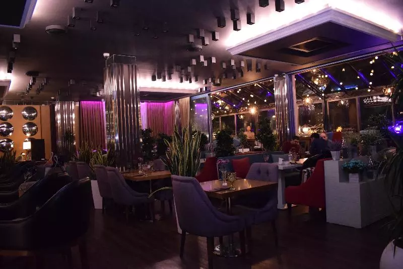 Fotos del hotel Paris  Yerevan:  11