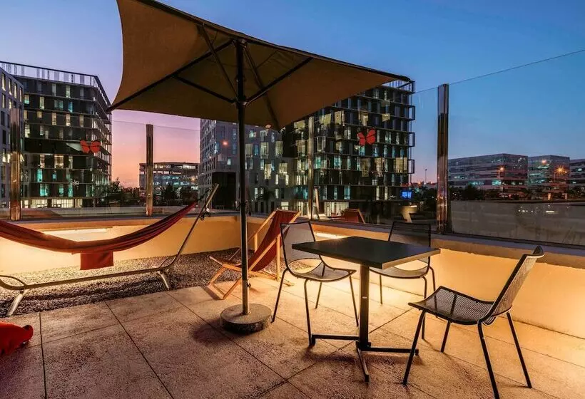 Fotos del hotel Ibis Casanearshore:  18