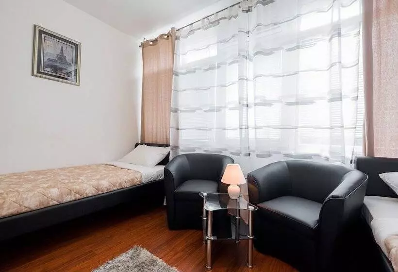 Fotos del hotel Downtown Apartments Bane:  12