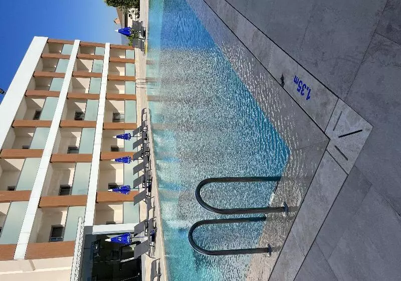 Fotos del hotel Holiday Inn Express Manisa-west, An Ihg:  2