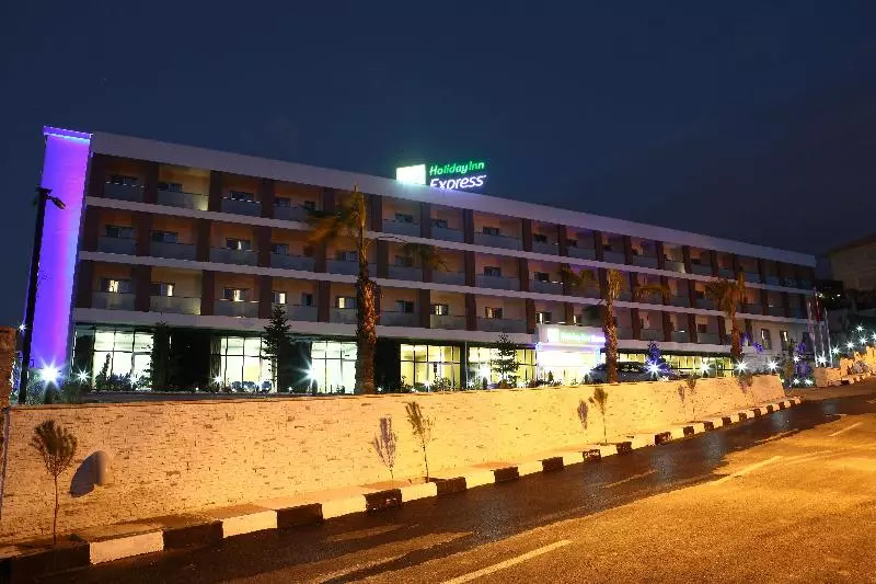 Fotos del hotel Holiday Inn Express Manisa-west, An Ihg:  8