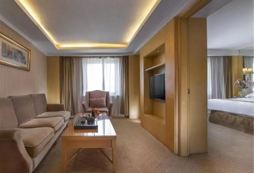 Fotos del hotel Vienna Hotel Shouti:  15