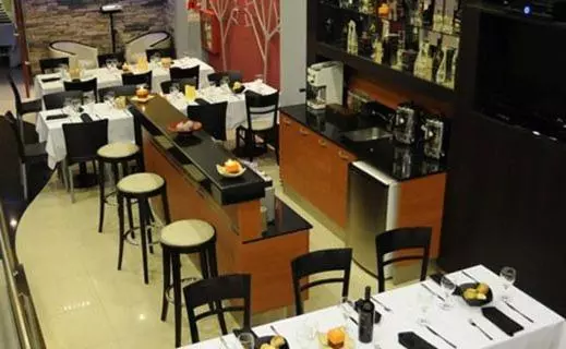 Fotos del hotel Osam:  8