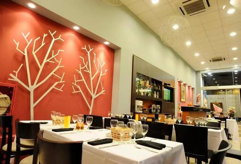 Fotos del hotel Osam:  7