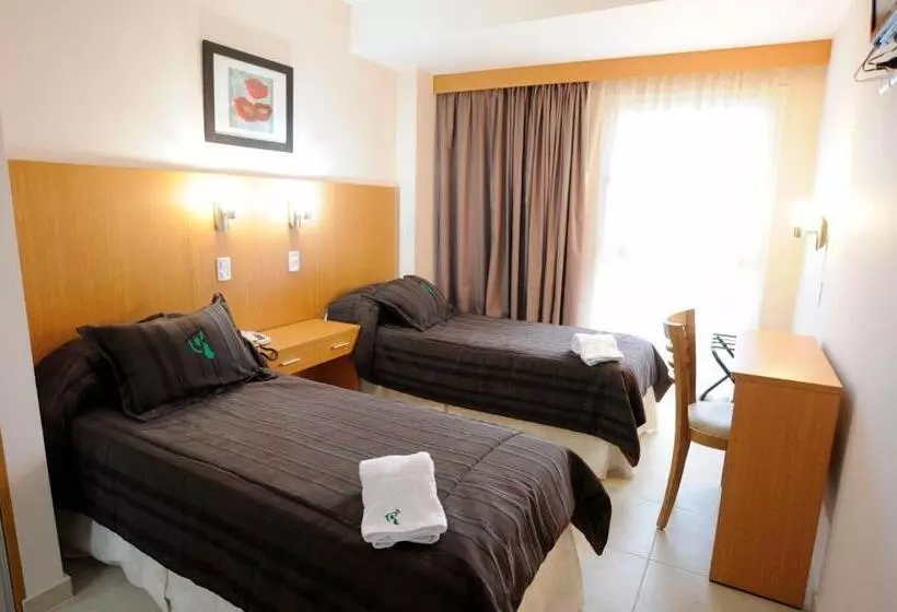 Fotos del hotel Osam:  17