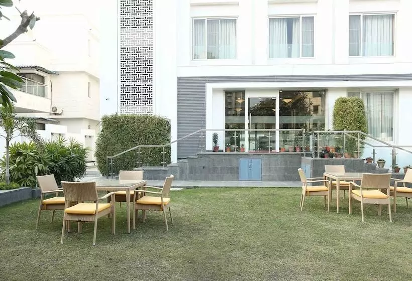 Fotos del hotel Treebo Tryst Eden Residency South City 1:  7