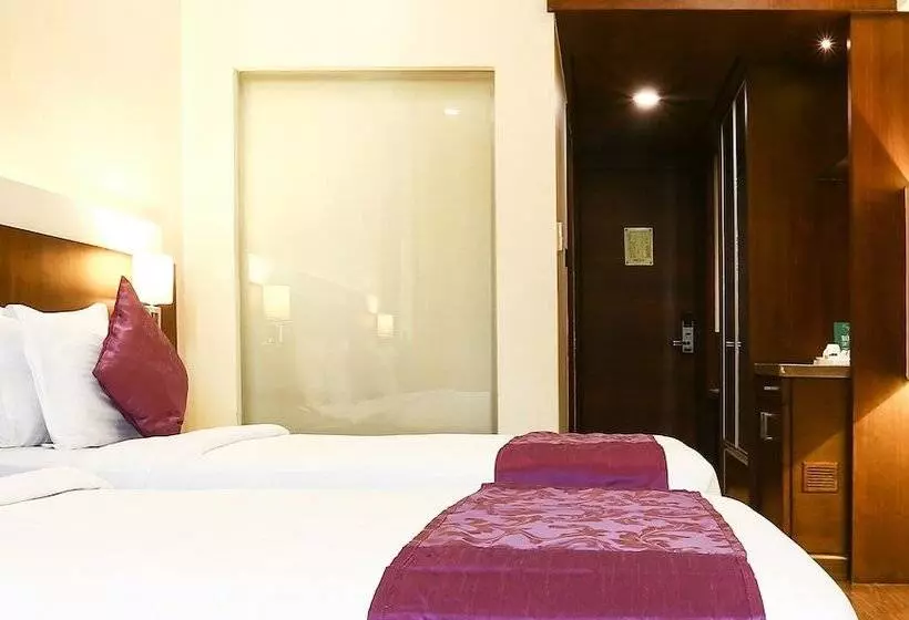 Fotos del hotel Treebo Tryst Eden Residency South City 1:  20