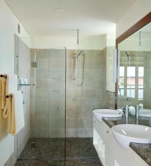 Fotos del hotel Beach Suites:  11