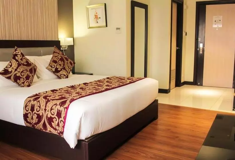 Fotos del hotel Brentwood Suites:  17