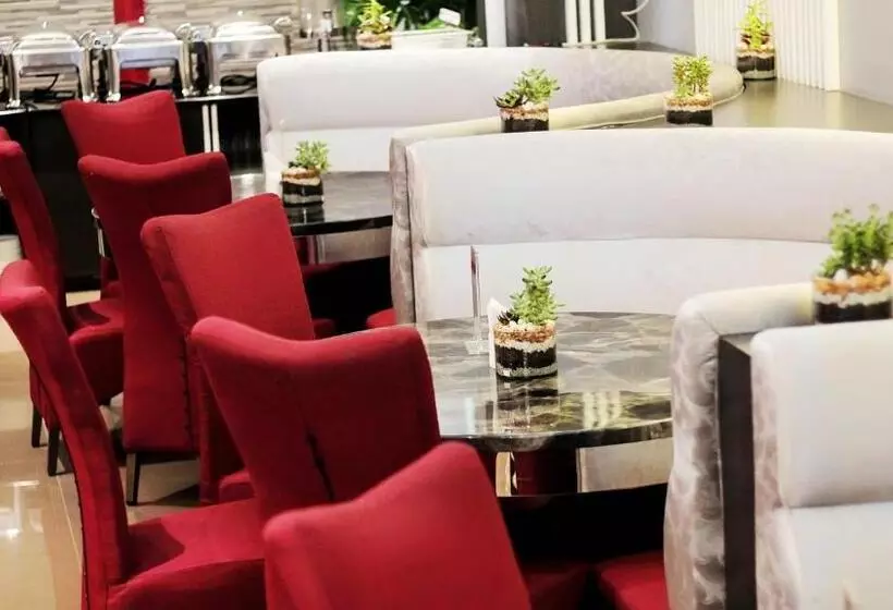 Fotos del hotel Brentwood Suites:  6