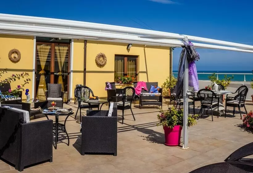 Fotos del hotel Caggiari:  4