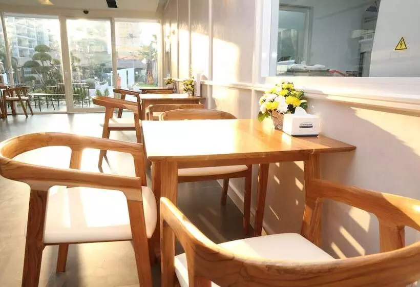 Fotos del hotel Crystal Palace:  5