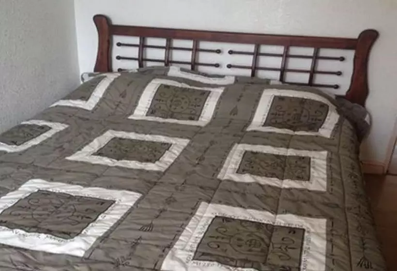 Fotos del hotel Gardenville:  10