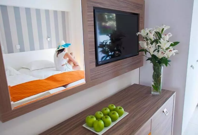 Fotos del hotel Princessa Vera Hotel Apartments:  20