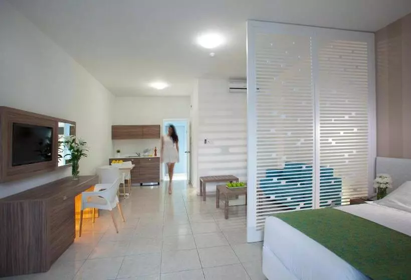 Fotos del hotel Princessa Vera Hotel Apartments:  3