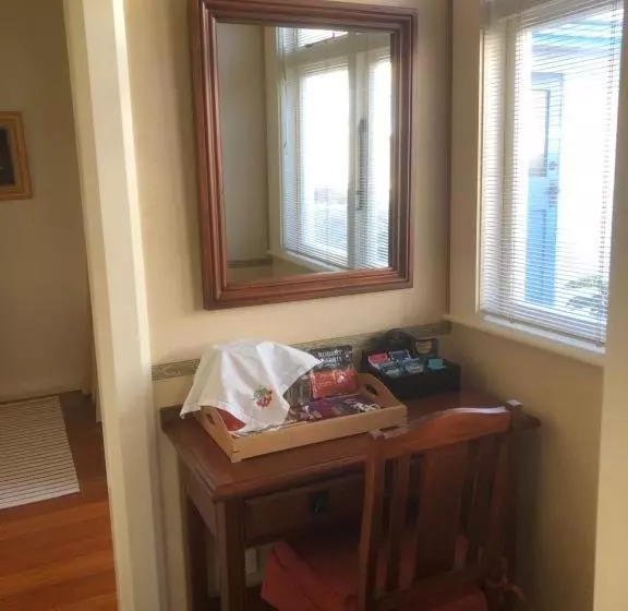 Fotos del hotel Shelbourne Villa:  11