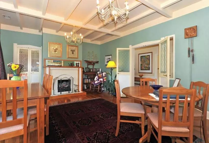 Fotos del hotel Shelbourne Villa:  2