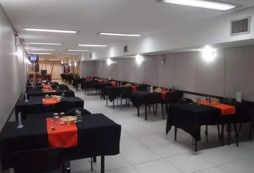 Fotos del hotel Adrazi Internacional:  5