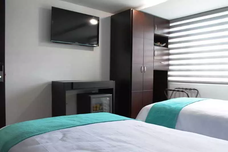 Fotos del hotel Colombians Suite International:  15