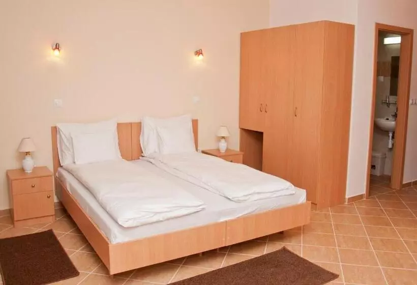 Fotos del hotel Esprit  Budapest:  9