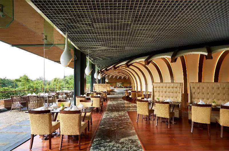 Fotos del hotel The Gateway Resort Damdama Lake:  5